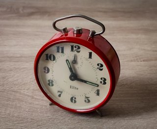 Sveglia Elite rossa Vintage - Design Retrò