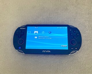 PS Vita Fat PCH-1004 Wi-Fi con Mod