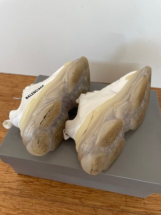 Balenciaga Triple S Beige Blanco Talla 36