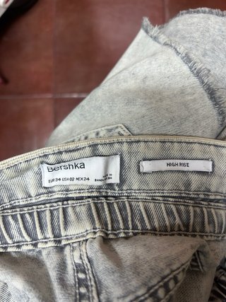 Shorts vaqueros desgastados cintura alta