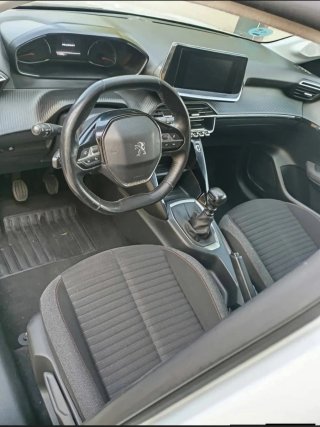 Peugeot 208 2022