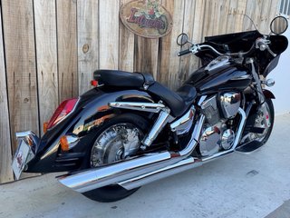 Honda VTX1300 Cruiser Negra