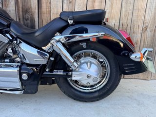 Honda VTX1300 Cruiser Negra