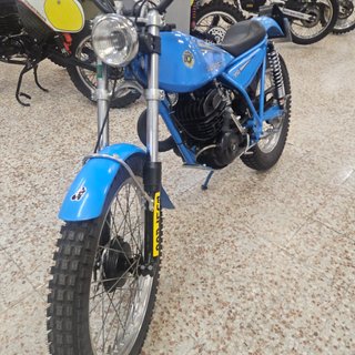 Bultaco 350 Enduro/Trial Azul y montesa trail