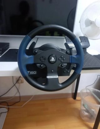 Volante Thrustmaster T150 PS5/PS4/PS3/PC