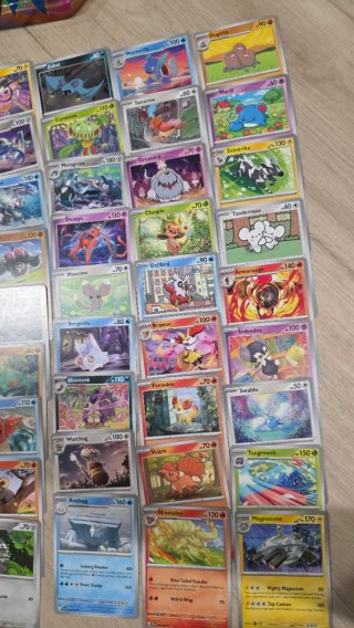 Pack 185 Cartas Pokémon TCG Inglés Mix Colecciones