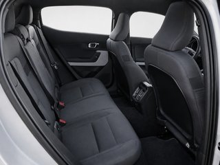 Polestar 2 Long Range Single Motor RWD 82kWh 220 kW (299 CV)