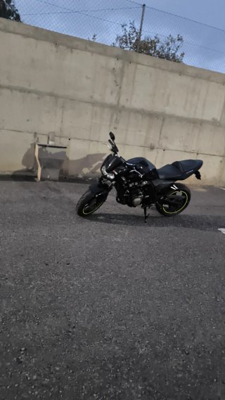 Kawasaki z750