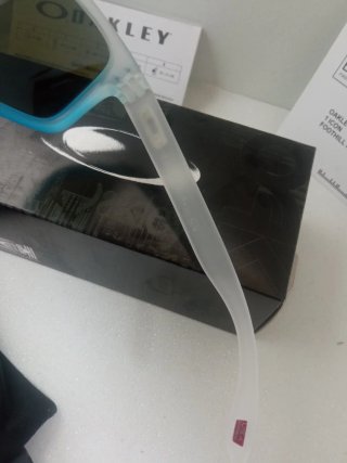 Gafas Oakley Holbrook Azul Hielo