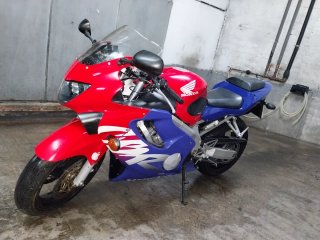 Honda CBR 600 F Carburación 1999