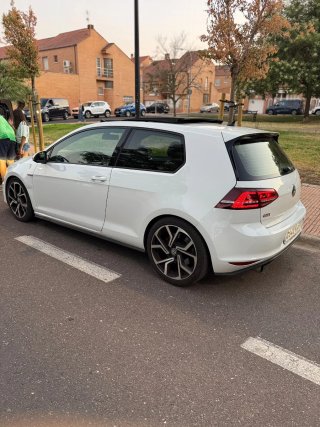 Volkswagen Golf 2016