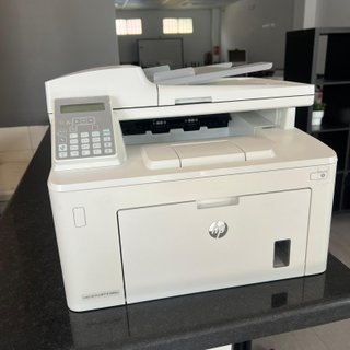 Impresora HP LaserJet Pro MPF M148fd