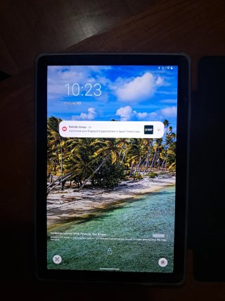 BESTTAB A20 Tablet Negra con Teclado