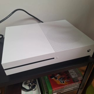 Xbox One S 1TB Blanca