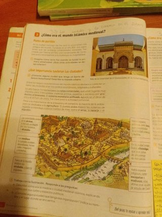 Geografía e Historia, 4 Secundaria, Comunidad d...