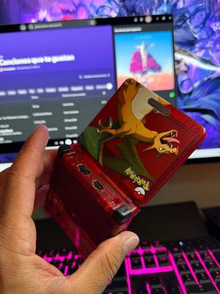 GameBoy Advance SP edicion pokemon Charizard IPS5