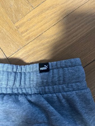 Pantalón chándal Puma gris