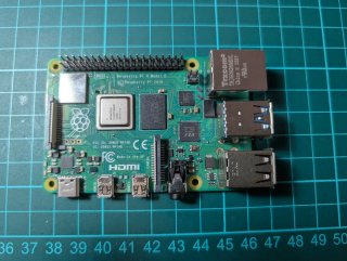 Raspberry Pi 4B 4GB+32GB SD+Carcasa + Ventilador