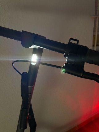 Patinete Eléctrico Xiaomi Negro , tiene un fallo