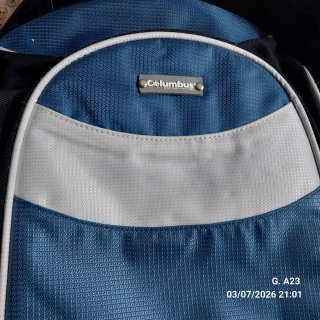 VACIANDO por MUDANZA.Mochila Columbus Azul y Negra