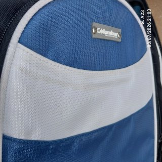 VACIANDO por MUDANZA.Mochila Columbus Azul y Negra
