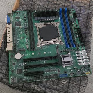 Placa base Servidores BKHD-2011-MATX