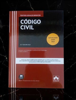 Lote de 3 libros de Derecho