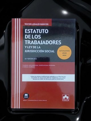 Lote de 3 libros de Derecho