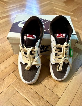 Zapatillas unisex, NUEVAS,  talla 43