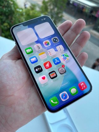 iPhone 13 Rosa 86% Batería