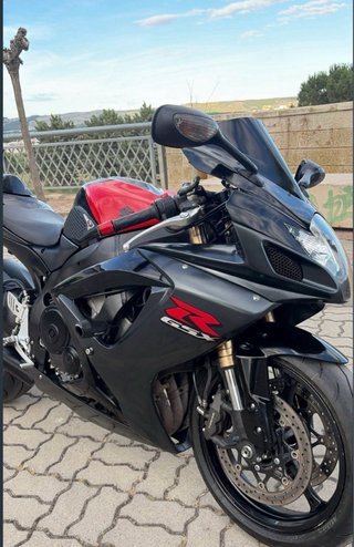 Suzuki GSXR 600 A2 Sportbike