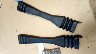 Bultaco Tapa y Gomas Guarda Cadena MK2