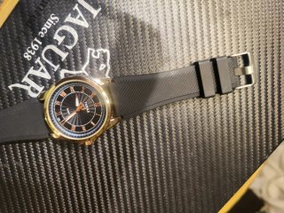 Reloj YAZOLE Hombre Negro/Dorado 43mm