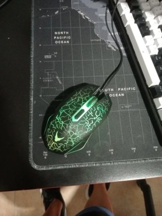 Raton con aspecto gaming para trabajo