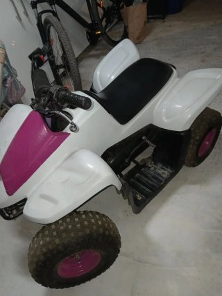 Quad Dino 49cc Rosa y Blanco