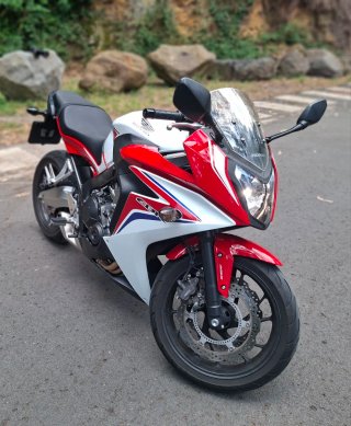 Honda CBR 650 F 2017 Roja y Blanca