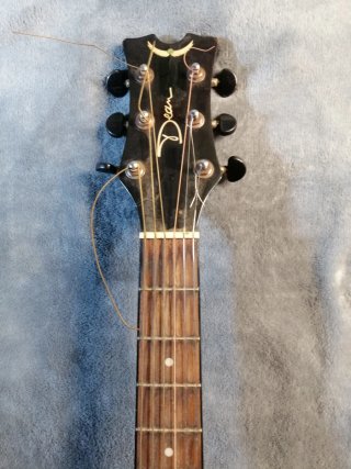 Guitarra Dean Electroacústica Negra