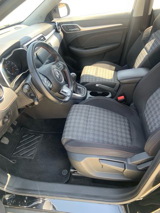 MG ZS 2022