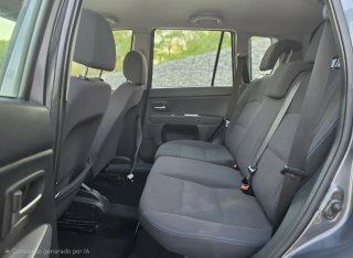 Mazda 2 2005