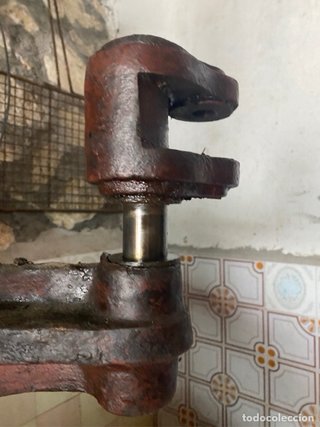 Prensa de Uva Antigua
