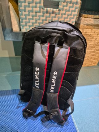 Mochila Paletero Kelme Roja y Negra