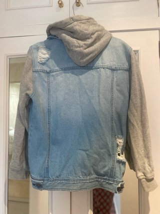 Cazadora vaquera Rebel con capucha