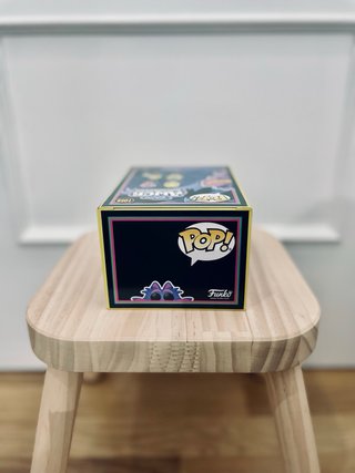 Funko Pop 1059 Cheshire Cat Blacklight Disney