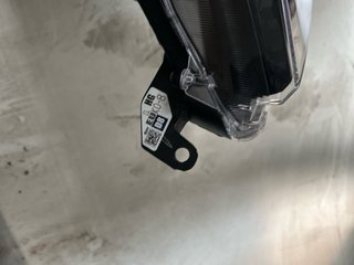 Faro Izquierdo Toyota Yaris