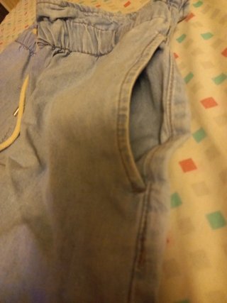 Pantalón M vaquero pierna suelta y top morado S