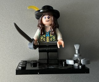 Minifigure Angelica di Pirati Caraibi (comp. LEGO)
