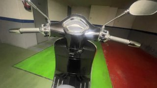Vespa GTS 125 Negra