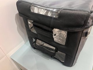 Funda Dometic / Waeco CFX 35 - Nueva