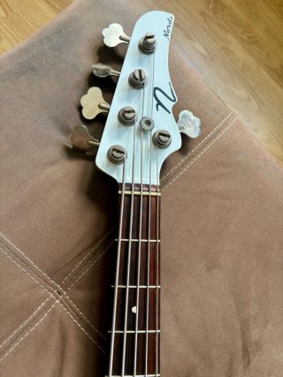 Nordstrand VJ5 Jazz Bass de gama alta