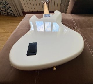 Nordstrand VJ5 Jazz Bass de gama alta